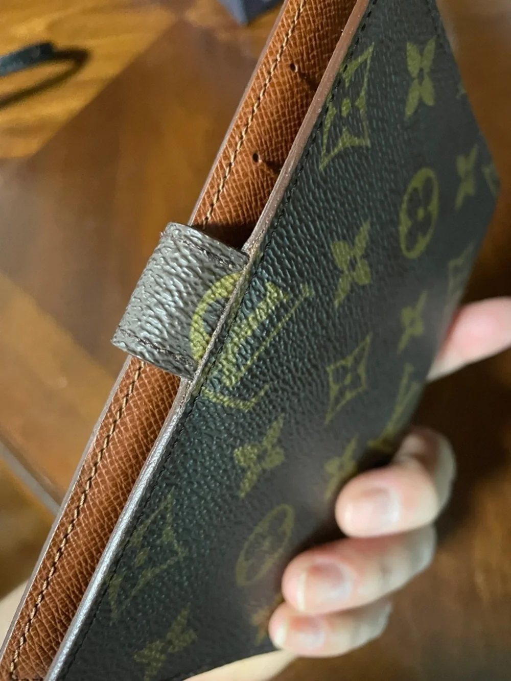 Louis Vuitton Monogram Agenda Cover in Brown and Gold - Picture 6 of 12